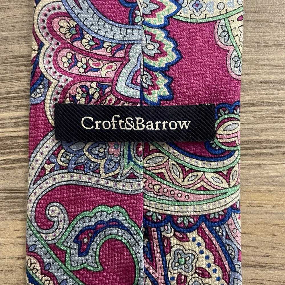 Croft & Barrow Men's 100% Silk Tie Pink Blue Paisley‎